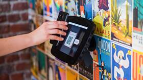 Как создать QR-код для музыкального контента в Адамас
