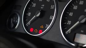 Почему мигает индикатор Check Engine на автомобилях ВАЗ в Адамас