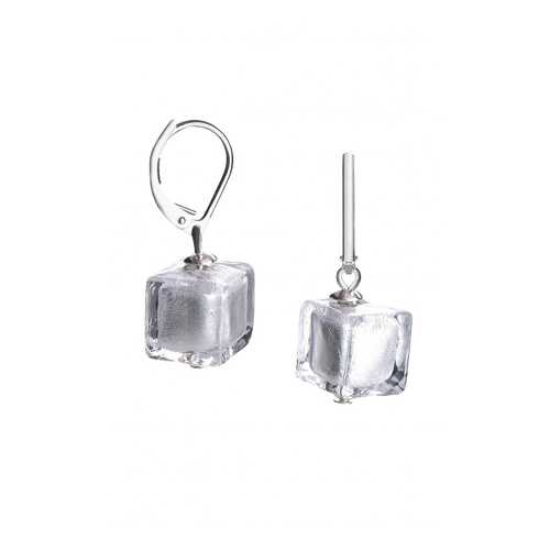 Серьги Perla Cubo Crystal Silver, 09030366 004A серебристые в Адамас